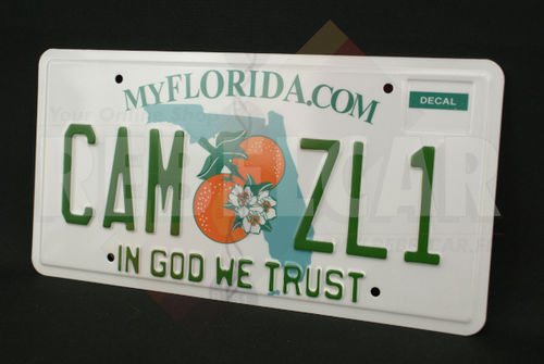 University Of Florida Gators Diamond Embossed Metal License Plate - 6x12 Inch
