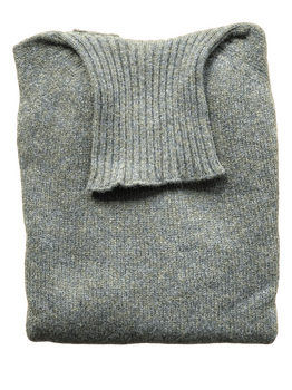 Turtleneck scotspine sweater