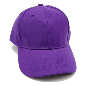 Casquette unie avec sangle serrage à l'arrière en velcro