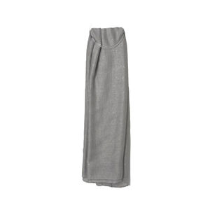 Écharpe fine faite en tissu de viscose à paillettes