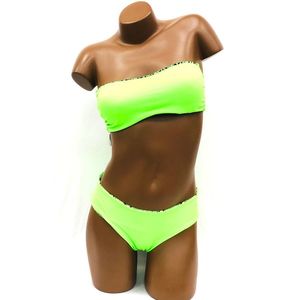 Maillot de bain deux pièces réversible motif reptile et uni