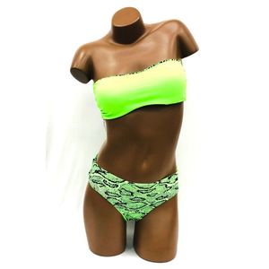 Maillot de bain deux pièces réversible motif reptile et uni