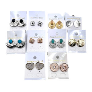 Boucles d'oreilles légères puces en acier inoxydable