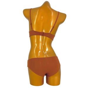 Ensemble soutien-gorge et culotte Lili & Zoe en broderie à motifs floraux