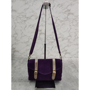 Besace croûte de cuir daim fermeture par rabat aimanté