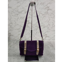 Besace croûte de cuir daim fermeture par rabat aimanté