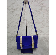 Besace croûte de cuir daim fermeture par rabat aimanté