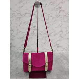 Besace croûte de cuir daim fermeture par rabat aimanté