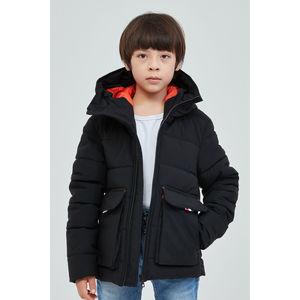 Parka enfant  mi-longue à la coupe droite avec capuche