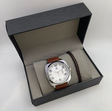 Coffret avec montre + bijou bracelet