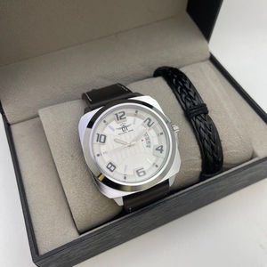 Coffret avec montre + bijou bracelet
