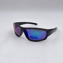 Lunettes de soleil enfant sport enveloppant