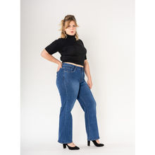 Jeans en grande taille haute stretch de coupe flare évasée