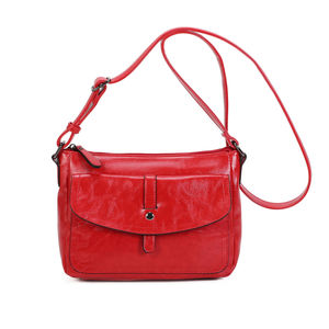 Sac porté en bandoulière zippé avec une longue sangle réglable