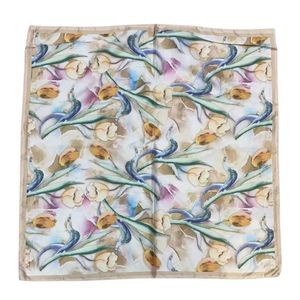 Foulard carré soyeux en soie et viscose à motifs de tulipes - 12 pièces