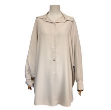 Chemise en tissu 100% polyester avec bouton sur la manche