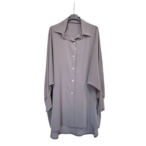 Chemise en tissu 100% polyester avec bouton sur la manche