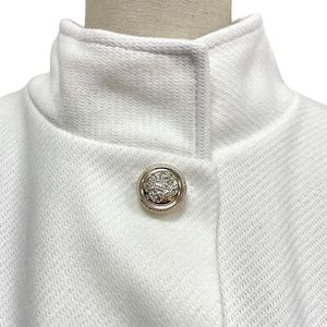 Poncho à col montant avec ceinture pour cintrer la taille