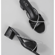 Mules talon carré avec deux fines brides en strass grande taille 41-44