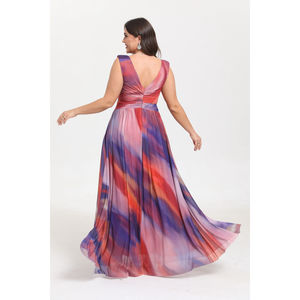 Robe longue grande taille en col V avec une fente et à imprimé coloré