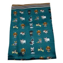 Étole en soie long avec imprimé animalier chiens