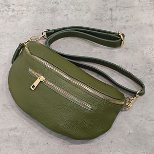 Sac banane en cuir grainé à 2 compartiments distincts zippés