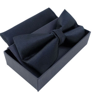 Nœud papillon en coffret avec pochette 100 % Polyester