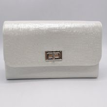 Sac à main pochette à rabat avec fermeture en tourniquet