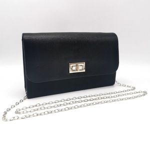 Sac à main pochette à rabat avec fermeture en tourniquet