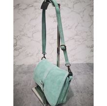 Sac bandoulière en croûte de cuir avec rabat magnétique