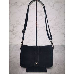 Sac bandoulière en croûte de cuir avec rabat magnétique