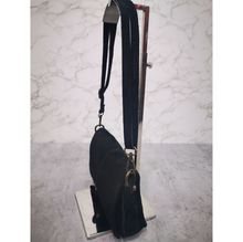 Sac bandoulière en croûte de cuir avec rabat magnétique