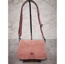 Sac bandoulière en croûte de cuir avec rabat magnétique
