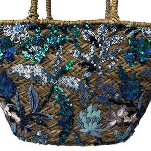 Sac de plage en paille orné de sequins aux motifs floraux éclatants