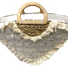 Sac de plage en paille avec dentelle brodée et de perles en goutte
