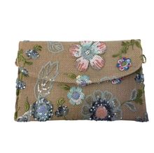 Pochette en toile de jute avec broderies florales à paillettes