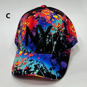 Casquette "NY" pour enfant avec des motifs aux couleurs vives