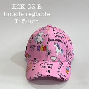 Casquette pour enfant parée d’un motif graffiti multicolore