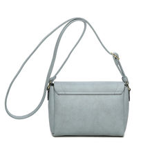 Sac en bandoulière zippé à rabat rehaussé d’un cadenas doré