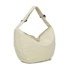 Sac porté en bandoulière tout en toile souple et et léger