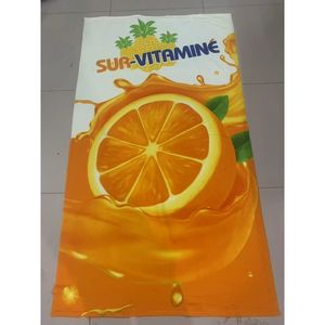 Serviette de plage douce à double fonctionnalité comme tapis