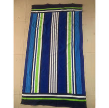 Serviette de plage douce à double fonctionnalité comme tapis