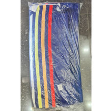 Serviette de plage douce à double fonctionnalité comme tapis