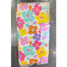 Serviette de plage douce à double fonctionnalité comme tapis