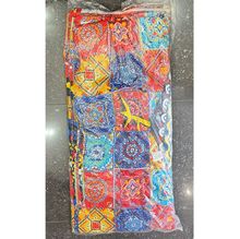 Serviette de plage douce à double fonctionnalité comme tapis