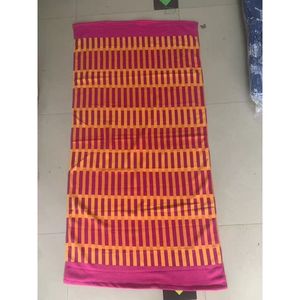 Serviette de plage imprimé au design 2-en-1 idéale en tapis