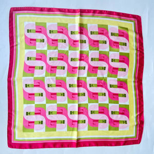 Foulard Carré à Motifs Géométriques
