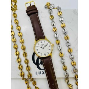 Montre ronde pour homme orné d’index en chiffres romains