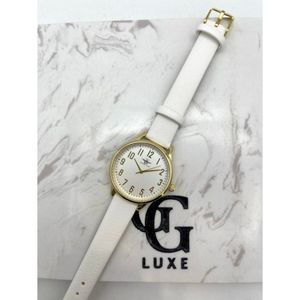 Montre ronde dorée avec cadran blanc 37 mm en chiffres arabes