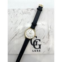 Montre ronde dorée avec cadran blanc 37 mm en chiffres arabes